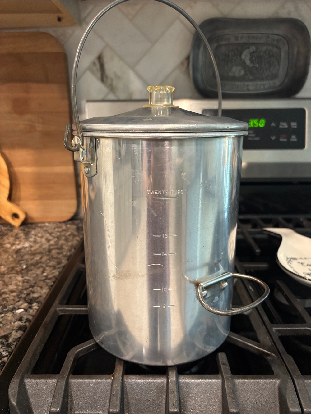 This is a vintage Open Country 20-cup aluminum percolator coffee pot